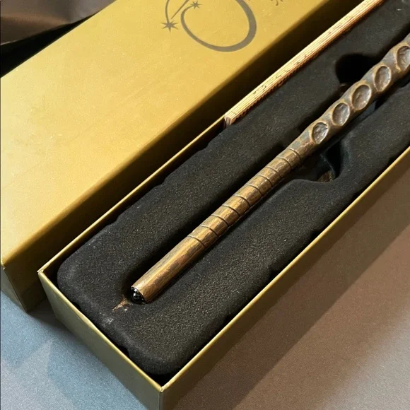 Ollivanders Wand with Box Harry Potter - Picture 3 of 9